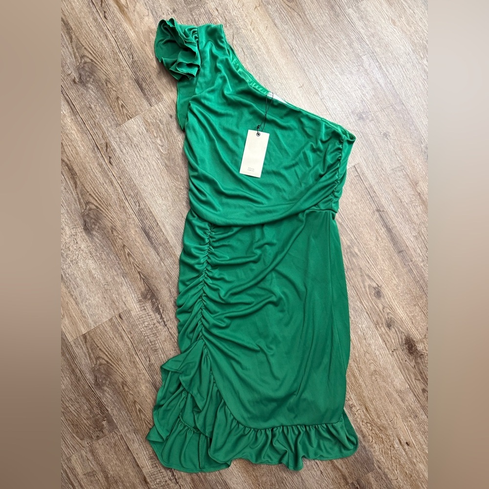 Sfera • Asymmetrical Ruffle Dress - Picture 12 of 12